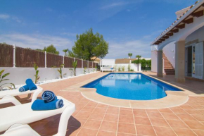 Lujosa villa junto al mar